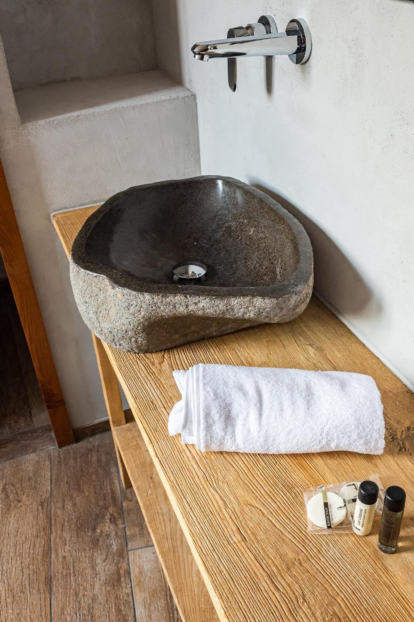 La Couronne A Wissembourg Hotel Ngoại thất bức ảnh