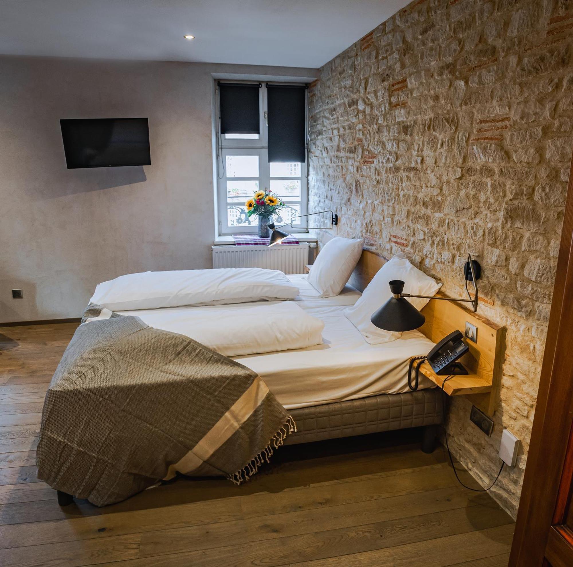 La Couronne A Wissembourg Hotel Ngoại thất bức ảnh